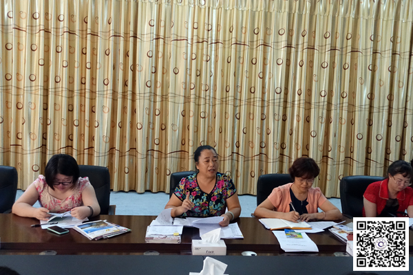 校工会组织召开2016年女工委员工作会